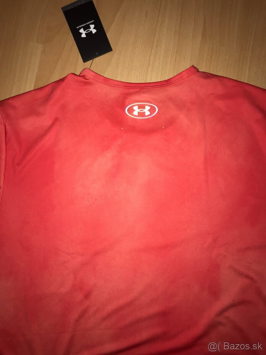 ŠPORTOVÉ TRIČKO UNDER ARMOUR červené - veľ. XL (L) + darček - 8