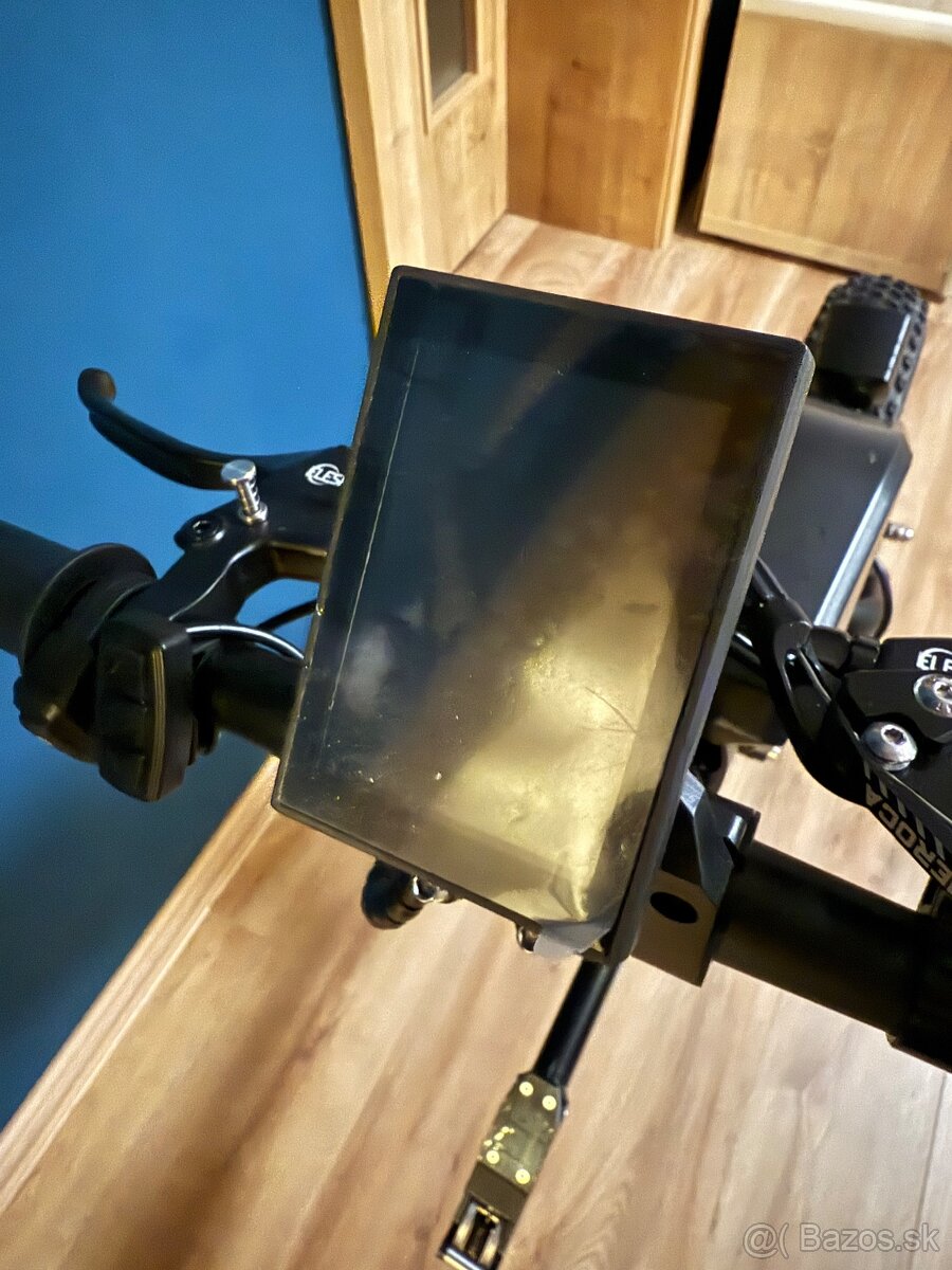 Prídavný elektrický pohon na invalidný vozík - 8