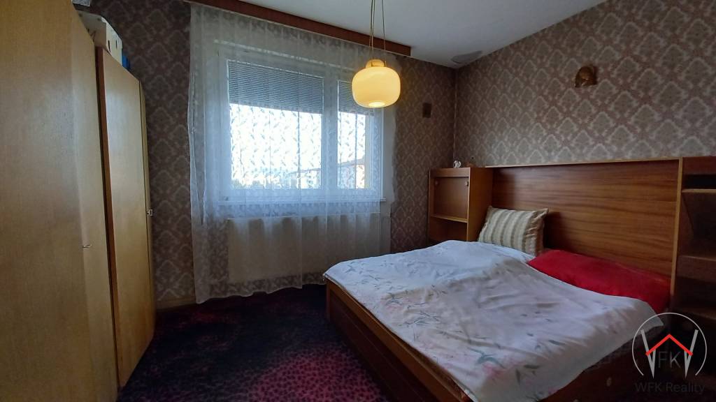 Na predaj 3 izbový byt s vlastným kúrením v Stropkove - 8