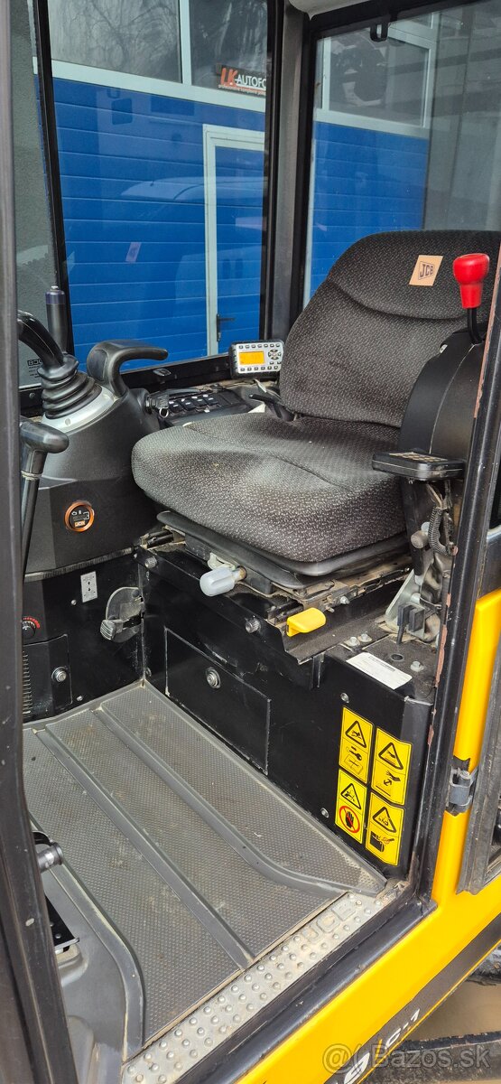 Jcb 19 c-1 r2019 - 8