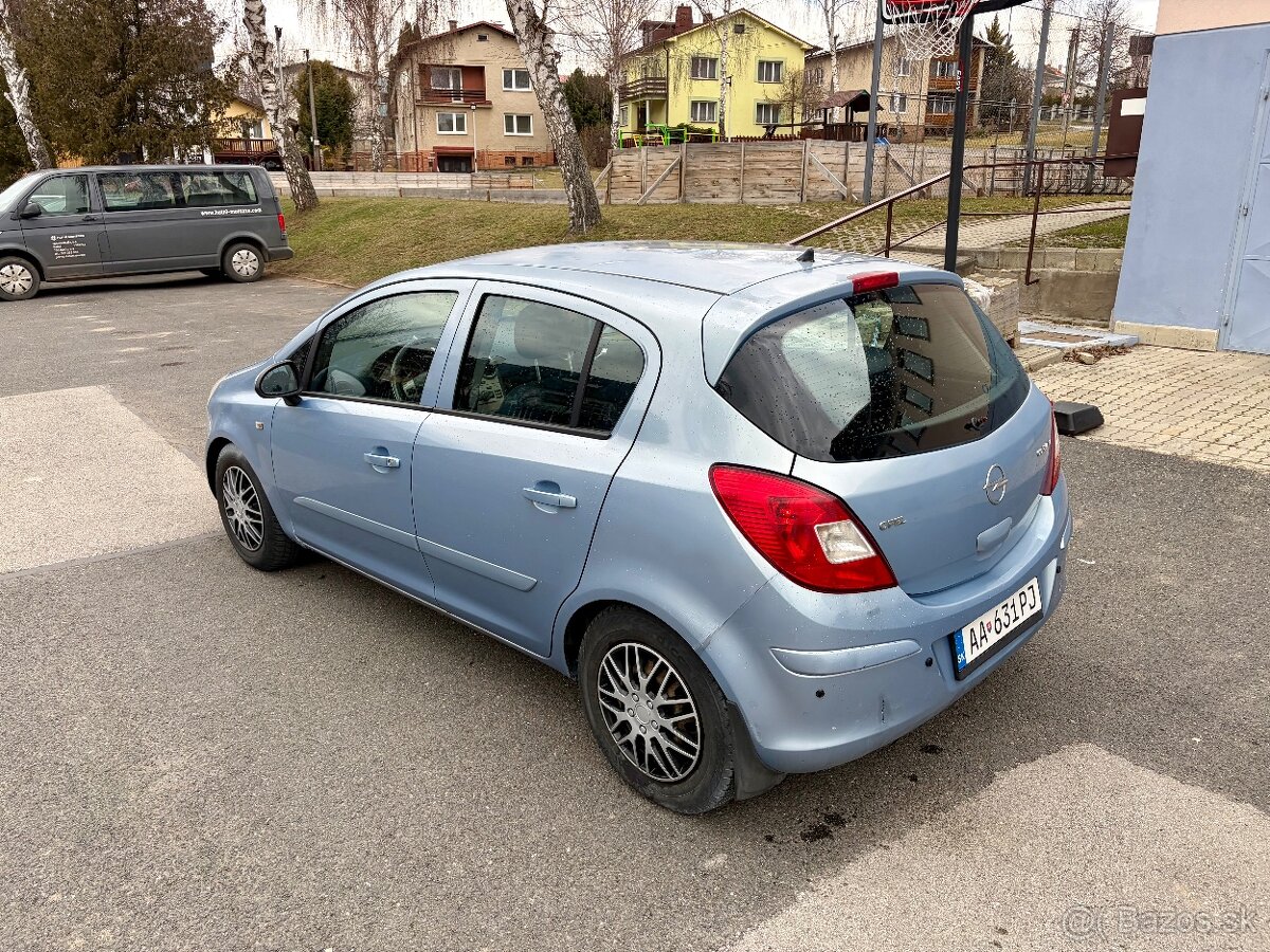 Opel Corsa D 1.2 59kw benzin - 8