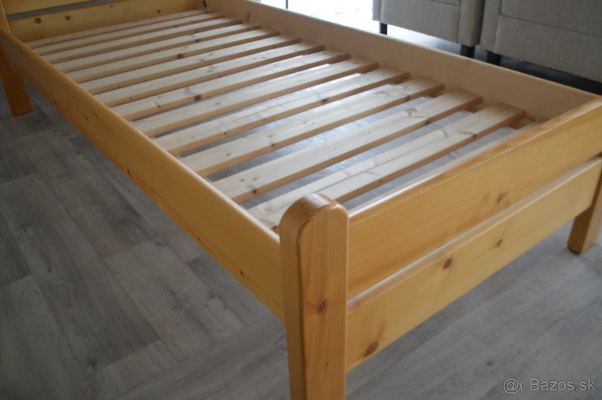Posteľ + rošt + matrac - 8