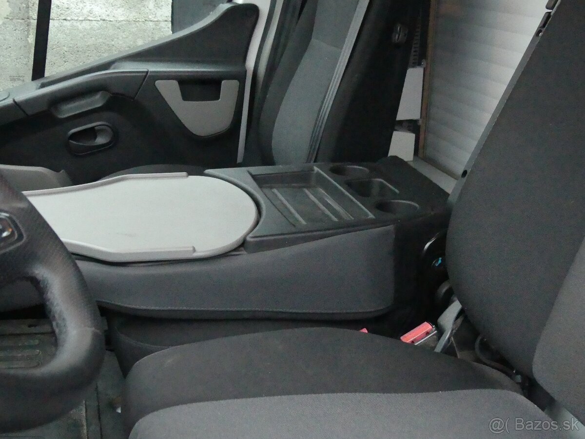 Renault Master 2.3 dCi, dodávka/karavan, 139.000 km - 8