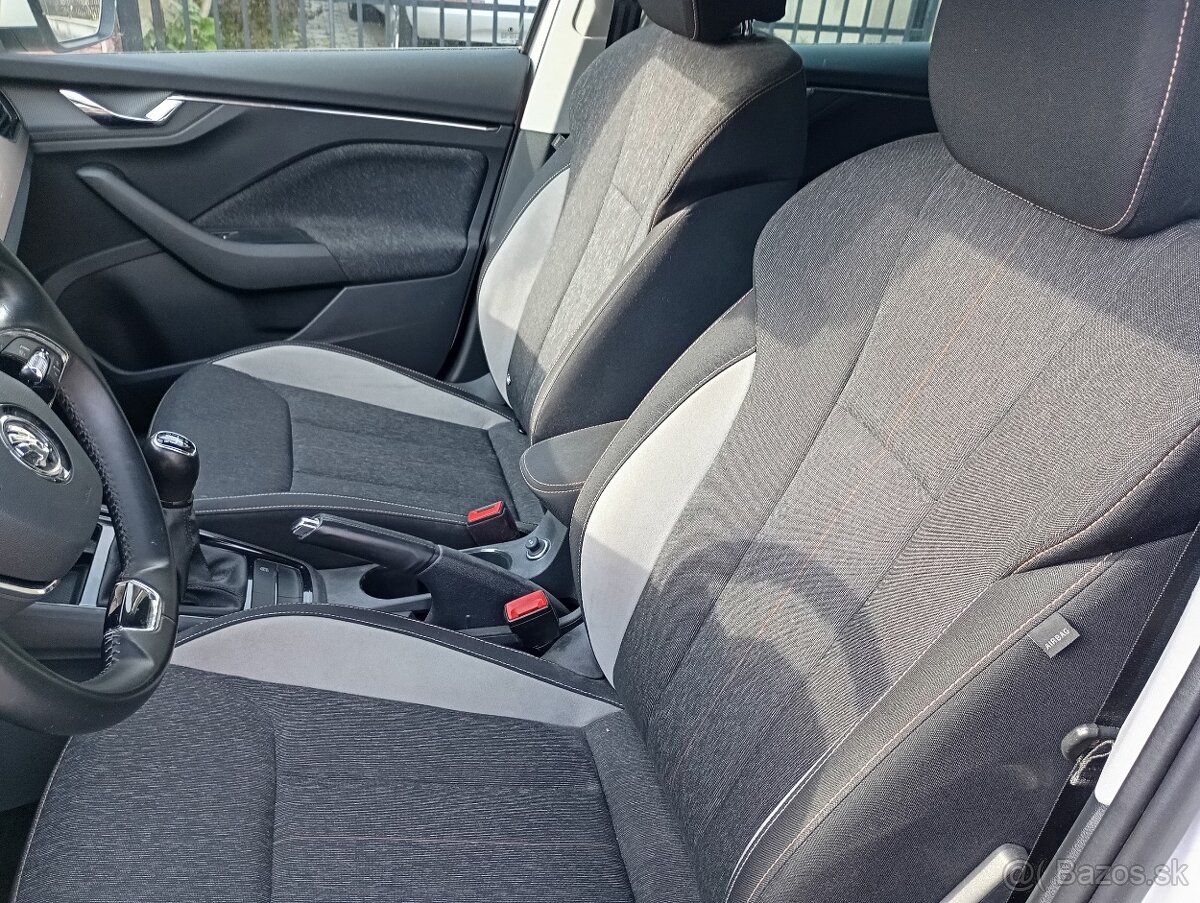 škoda scala 1,0tsi,85kw,M-6 - 8