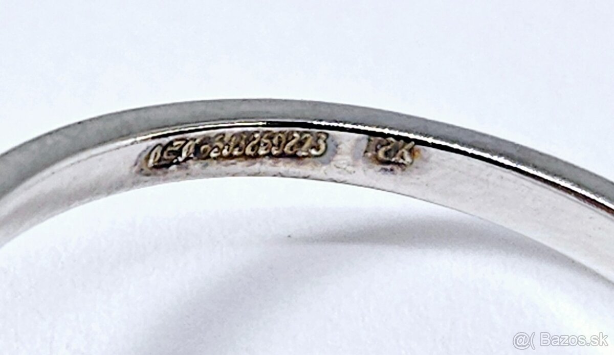 Smaragdový prsteň z 18k bieleho zlata s prírodnými diamantmi - 8