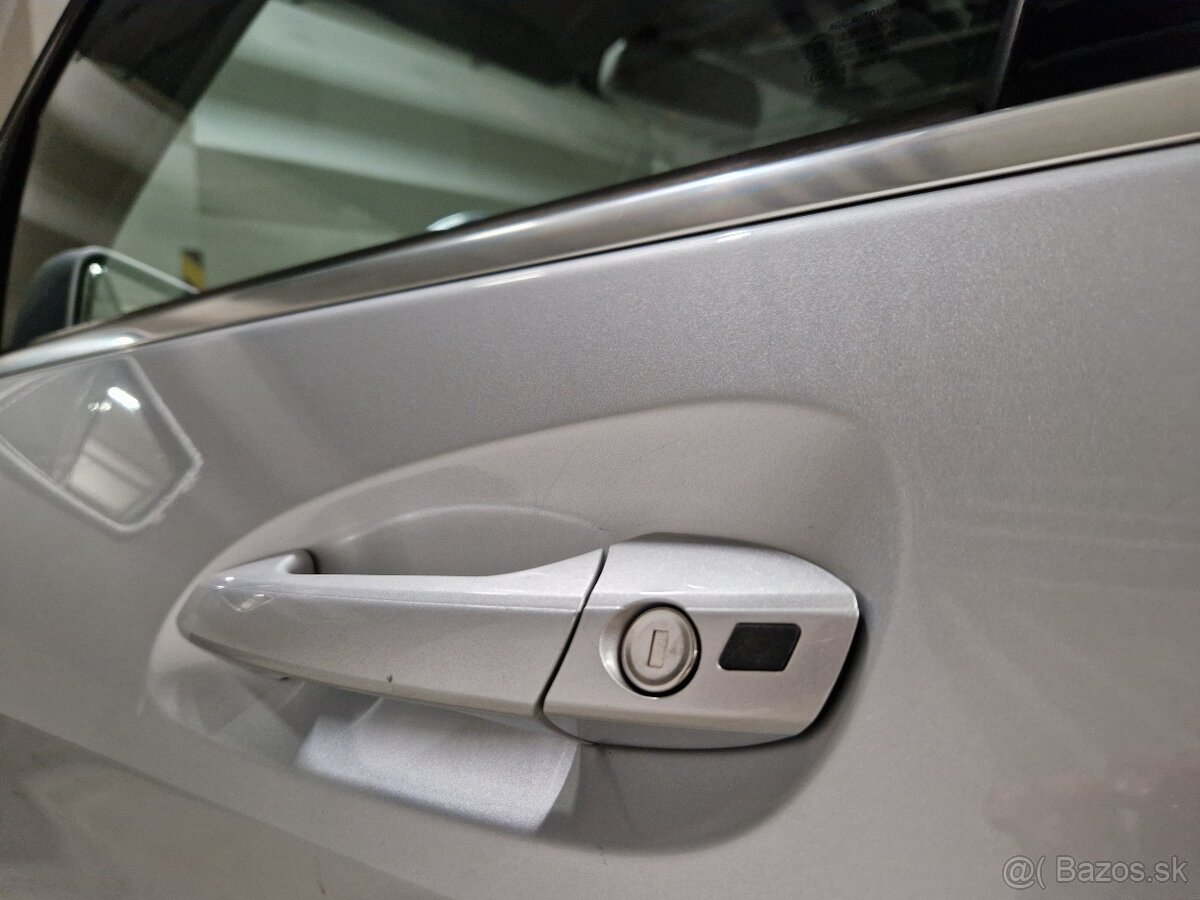 Mercedes-Benz GLK V6 3,0L 320 CDI 4MATIC Auto Pano Ťažné - 8