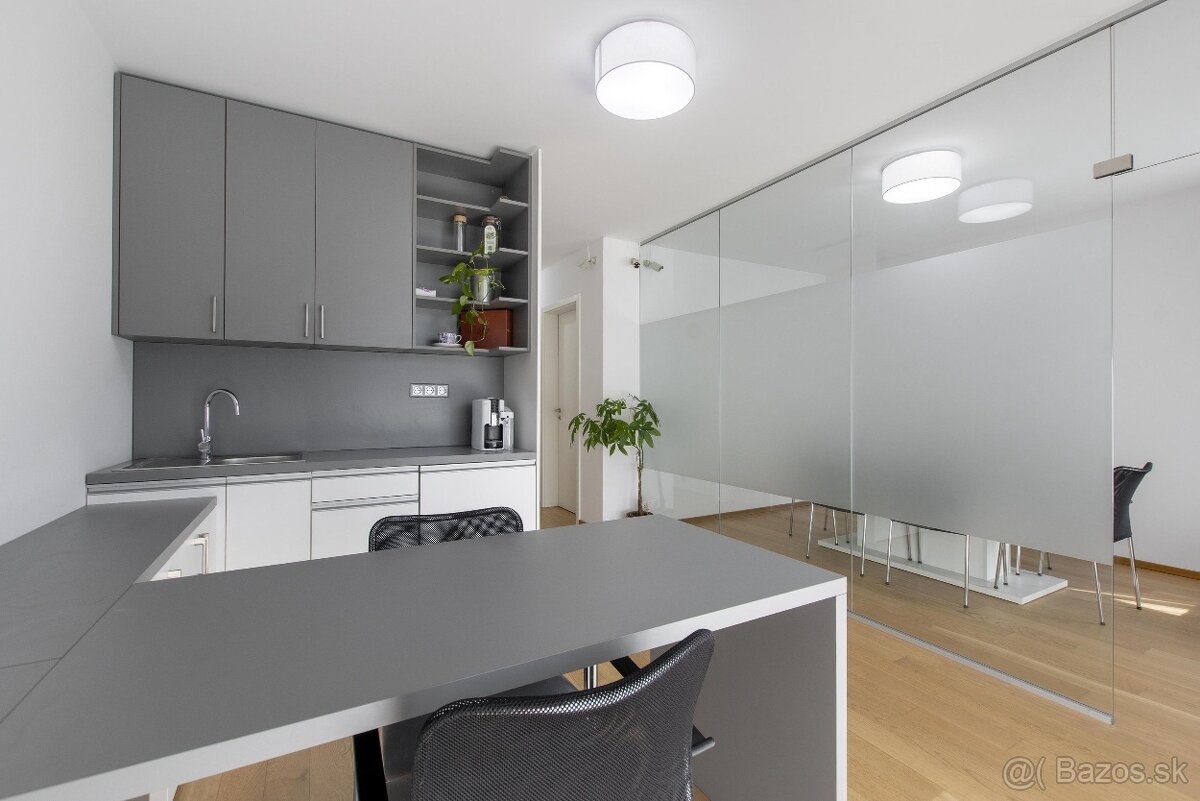 P R E D A J 2-izbový byt, NIDO - Tomášikova - 8