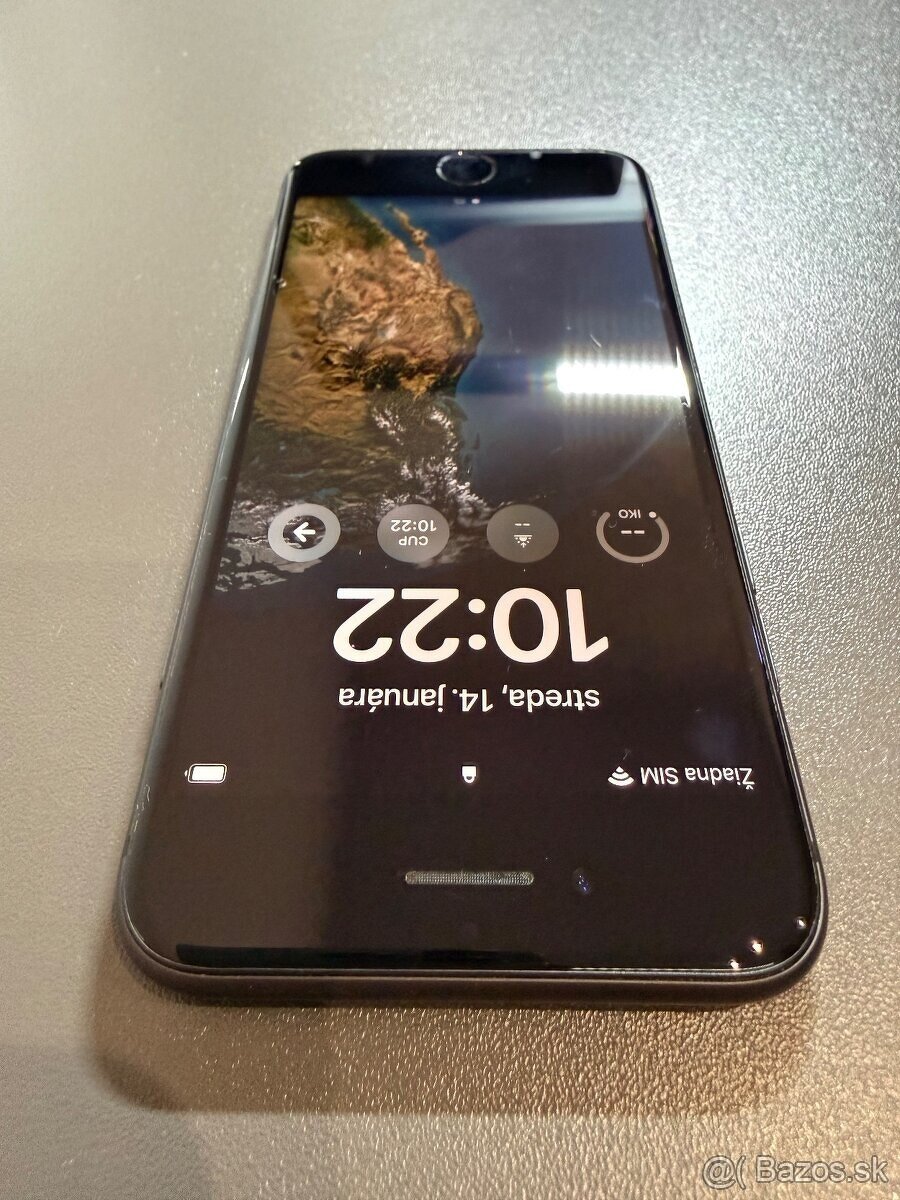 iPhone 8 64GB Space Gray - 8