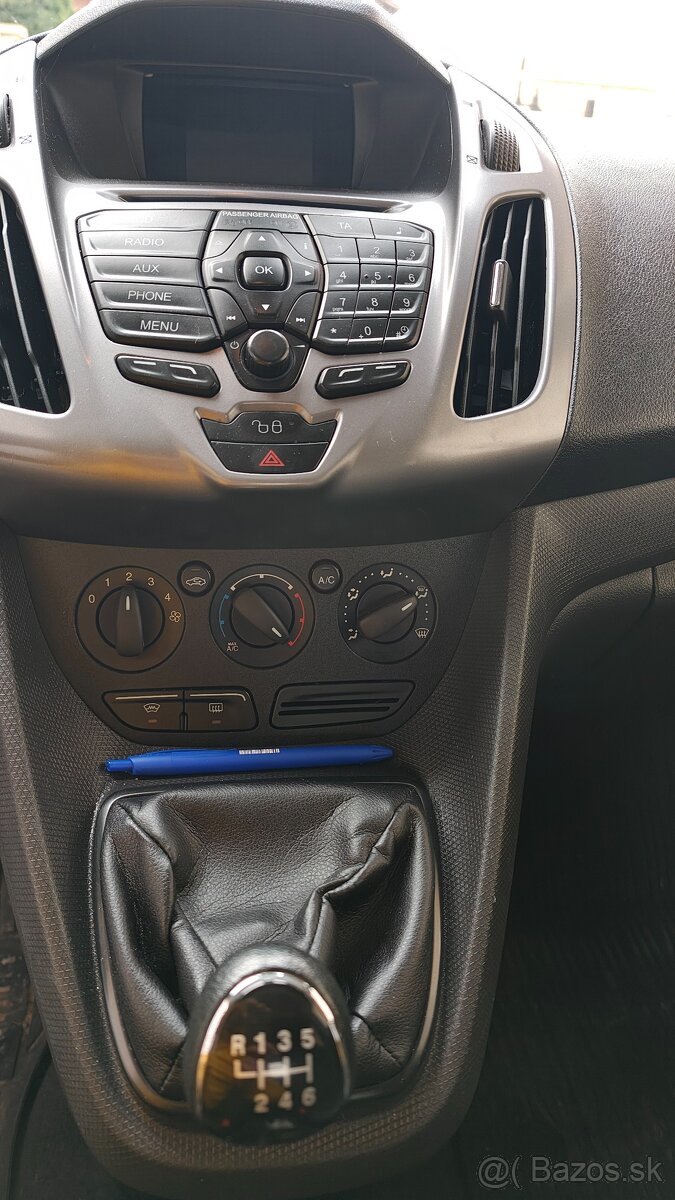 Ford Tourneo 7miestne diesel - 8