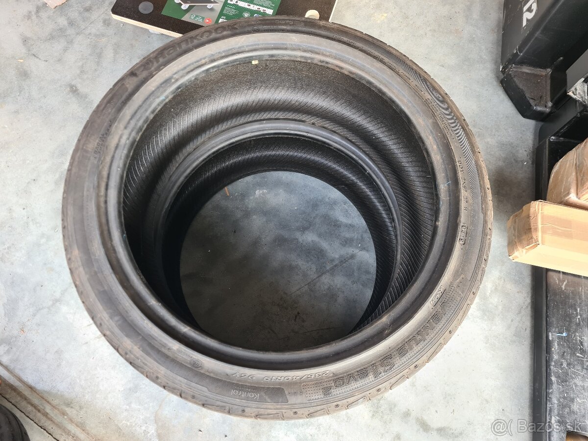 4x letné pneu 235/40R19 - 8