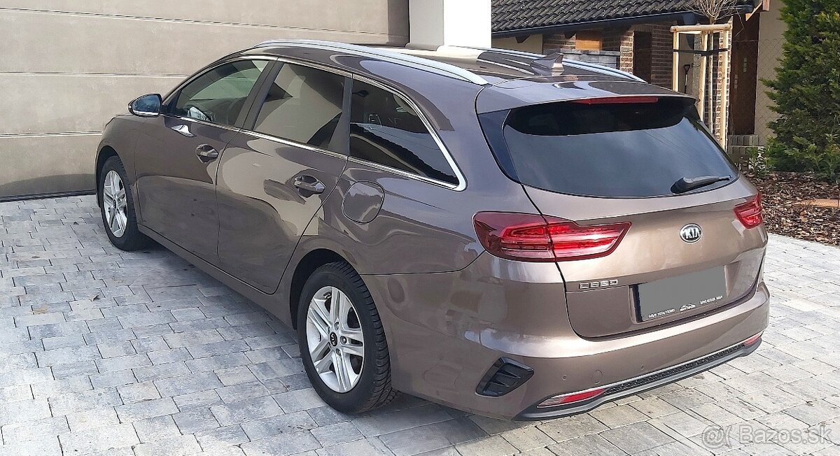 Kia Ceed kombi, benzín , Nebúrané , Fabrická záruk - 8