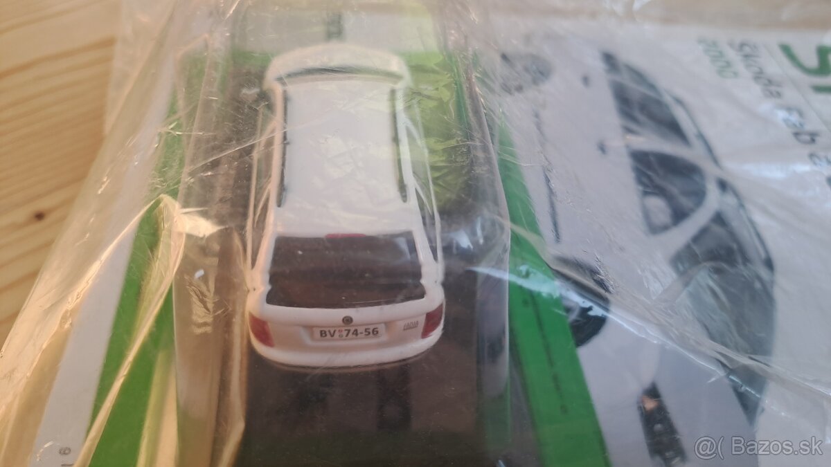 Škoda Fabia Combi I 2000 (DeAgostini) - 8