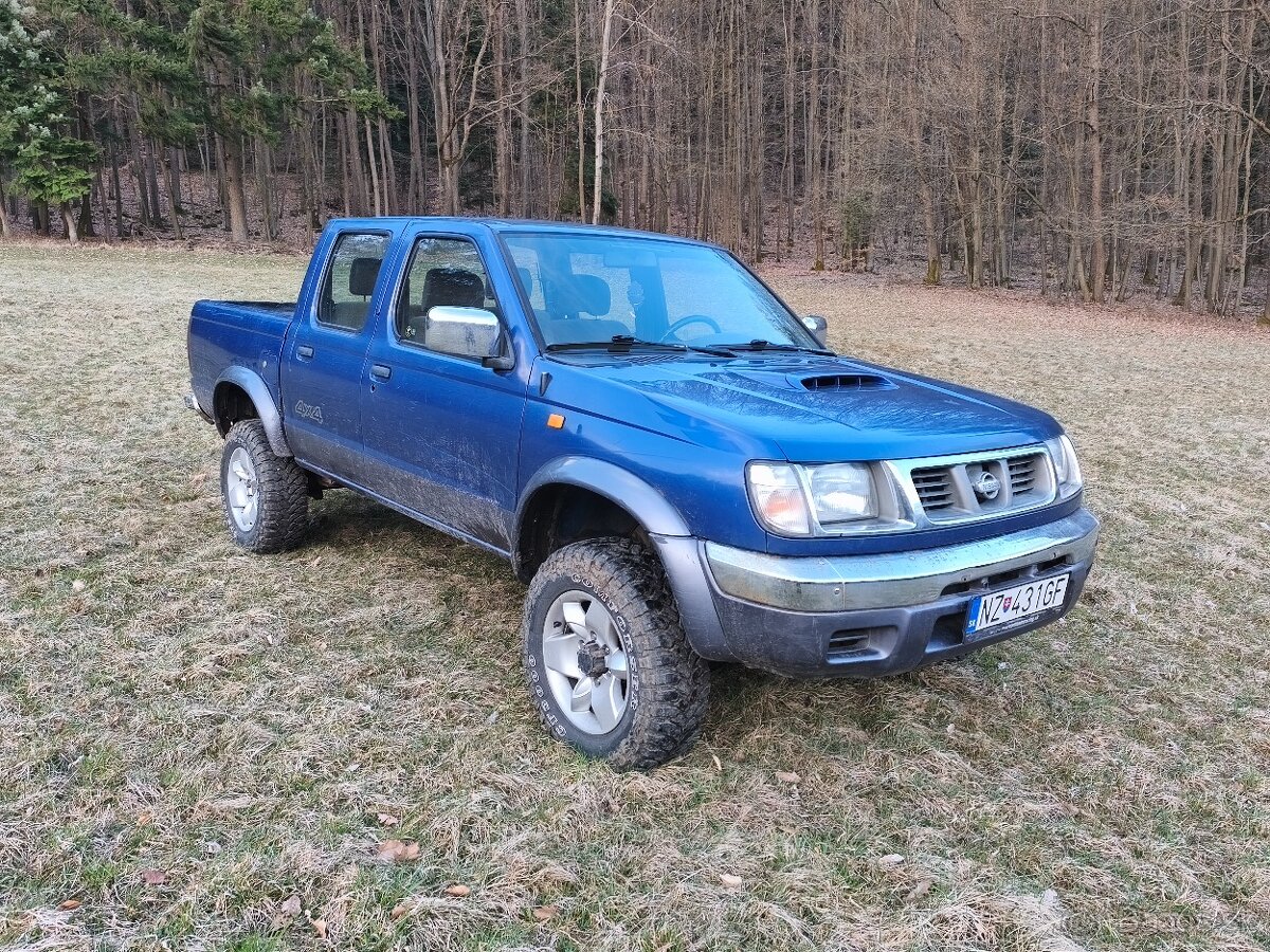 Nissan Navara D22 2.5 TD 4x4 - 8