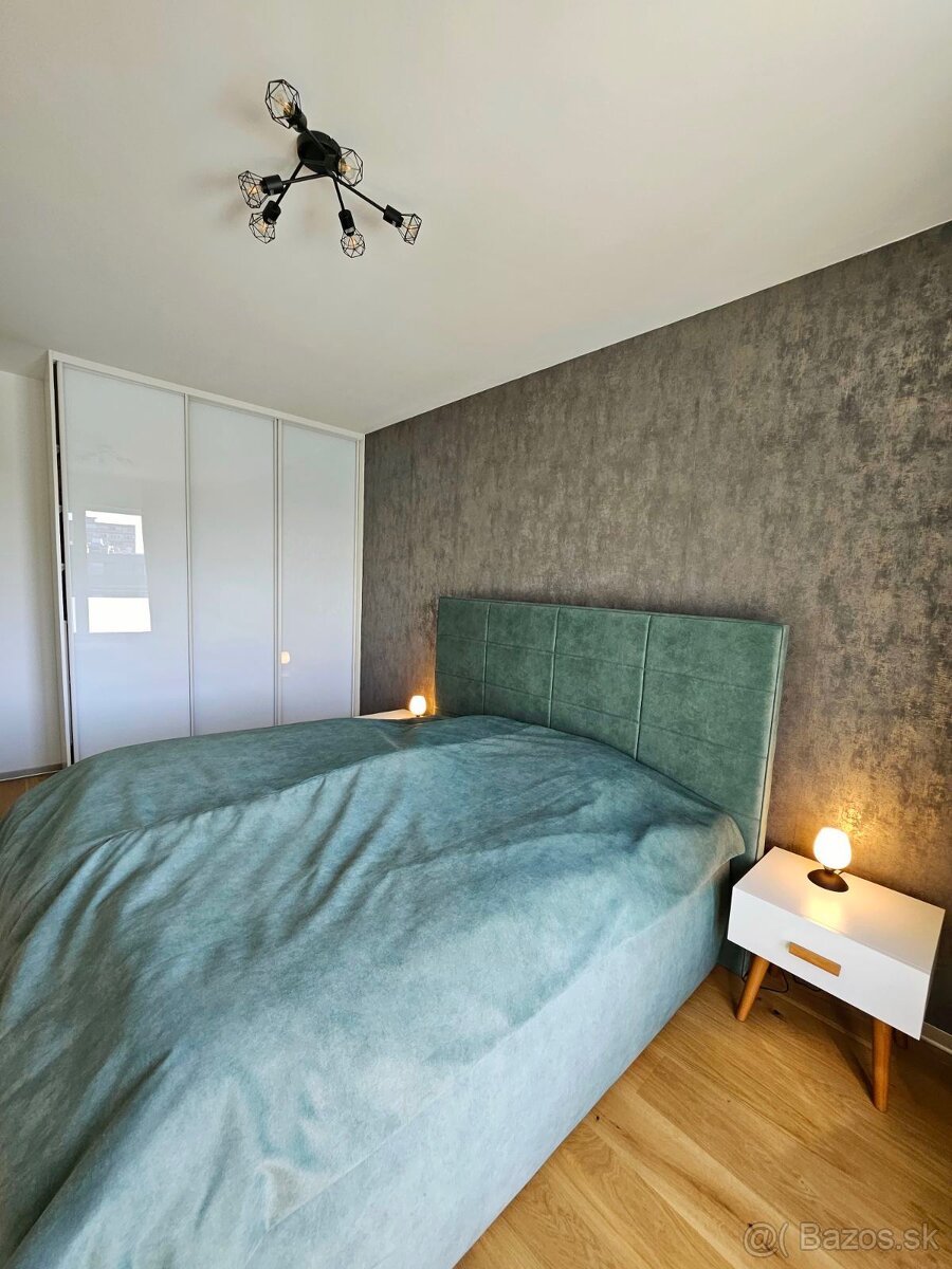 Prenájom 3 izb. bytu v rez. Tabáň - Nitra centrum - 8