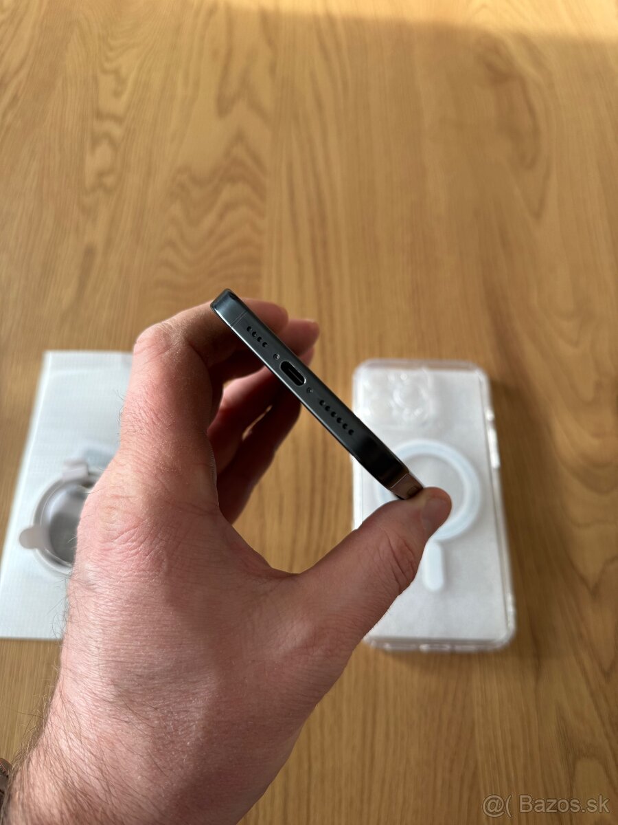 iPhone 16 Pro Max 256 gb Black Titanium v záruke - 8