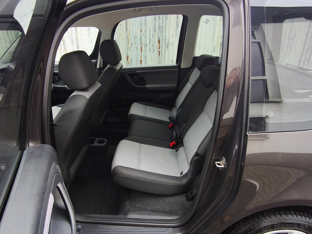 Škoda Roomster 1.2 TSI 63kW Plus Edition - 8