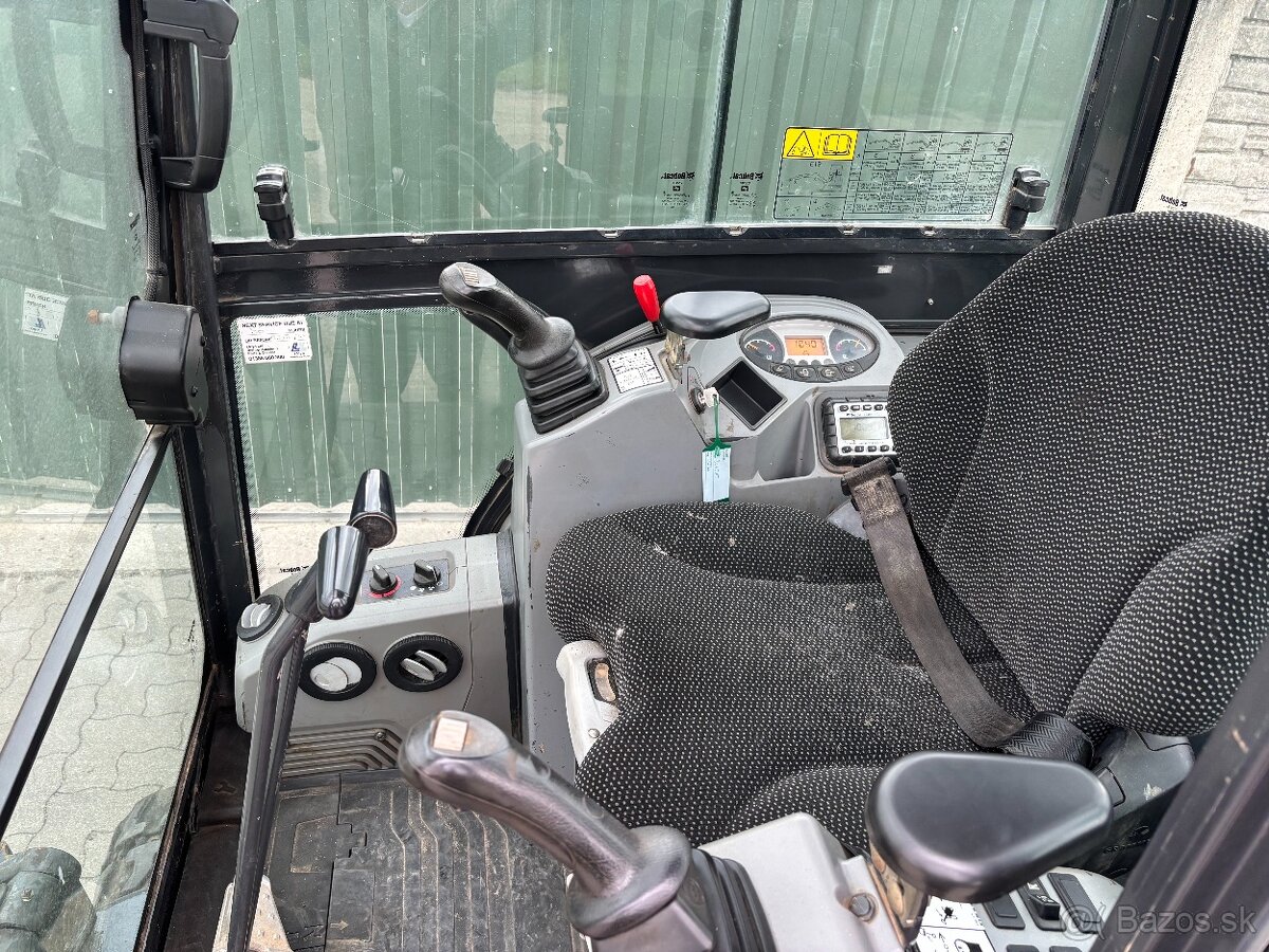 Minibager Bobcat E 19 - 8