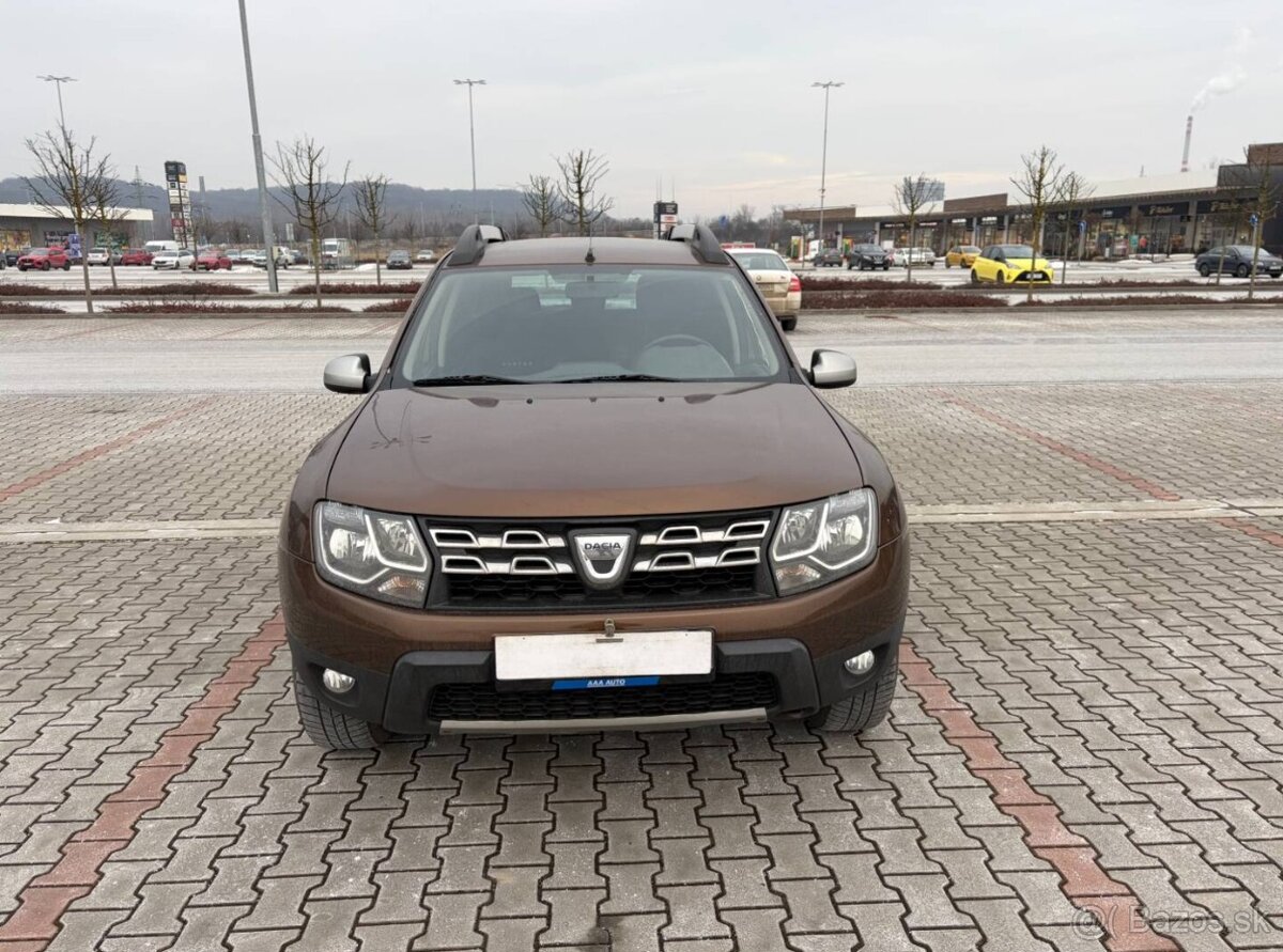 Dacia Duster 1.2 TCe 92kw ČR 1.maj. TZ - 8