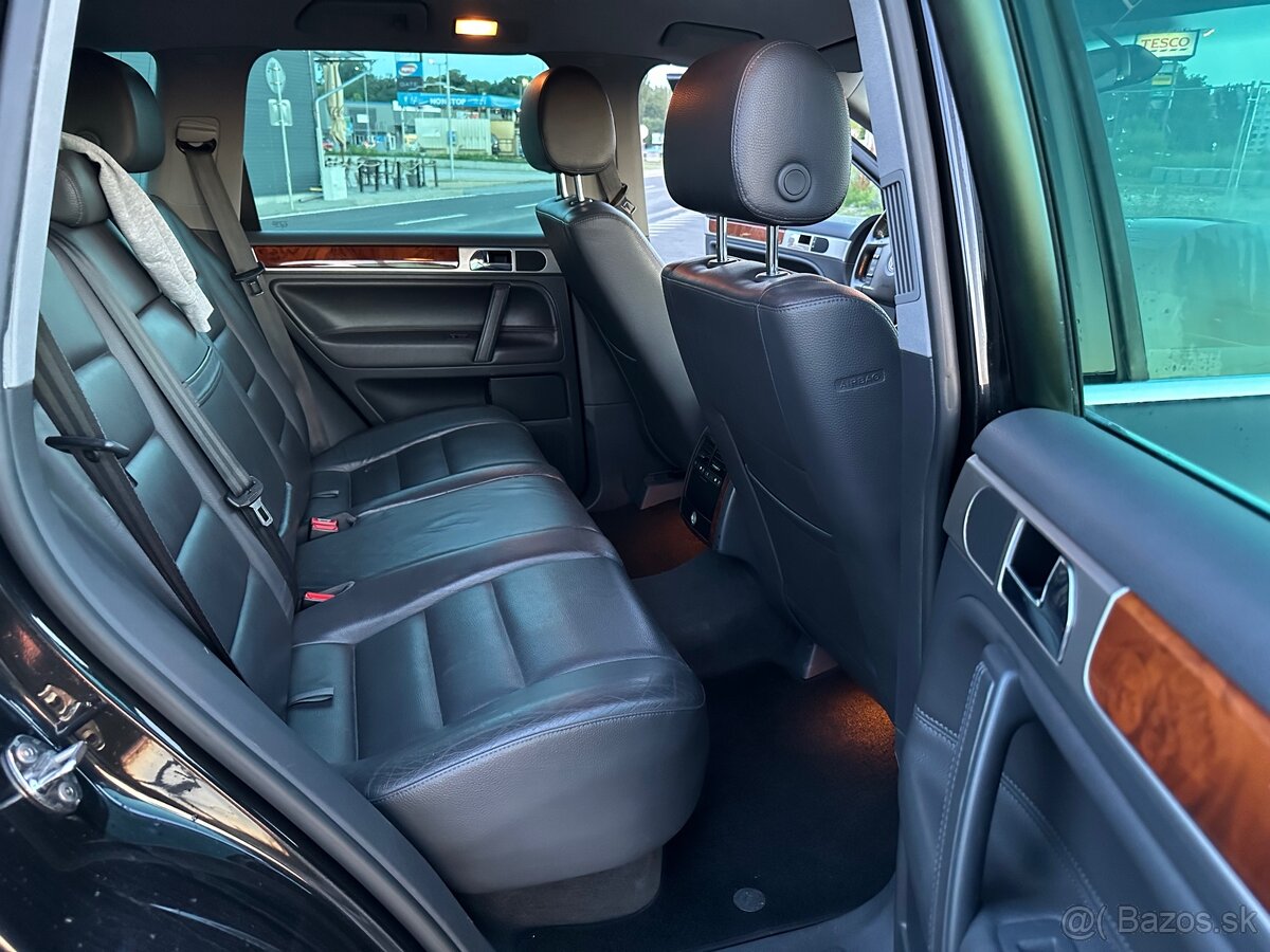 Predám Volkswagen Touareg 3.0 TDI V6 - 8
