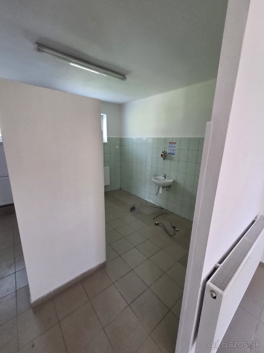 Obchodné priestory Hnúšťa - 8