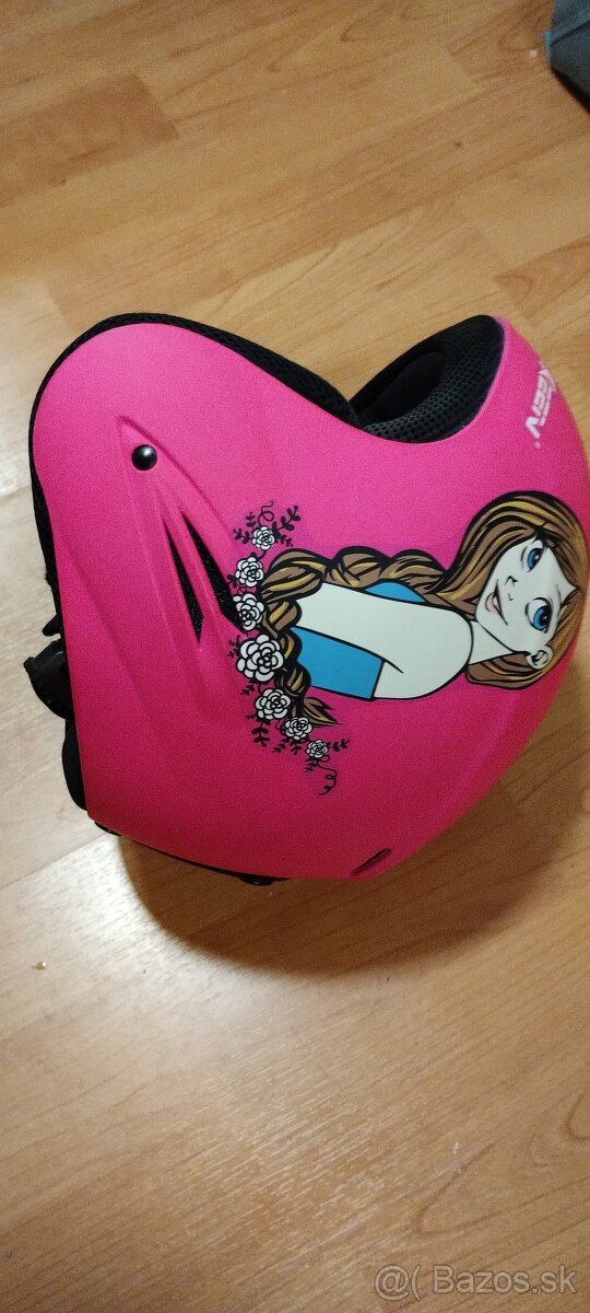 Lyžiarska prilba - 8