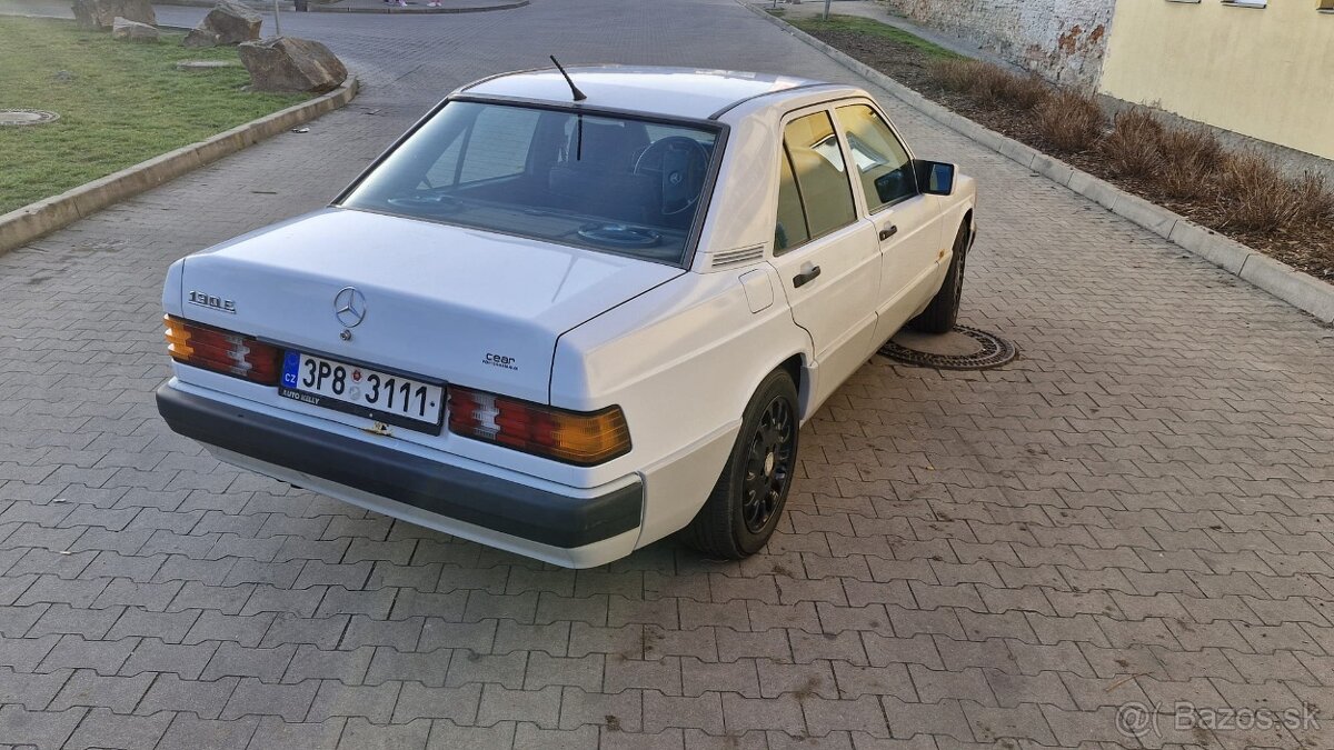 Mercedes benz w201 190E - 8