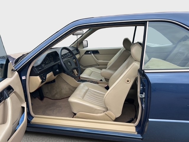 Mercedes-Benz W124 230CE ZIMNÁ ZNÍŽENÁ CENA - 8