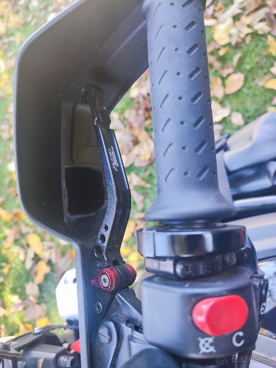 Triumph Tiger 800 XC special edition - 8