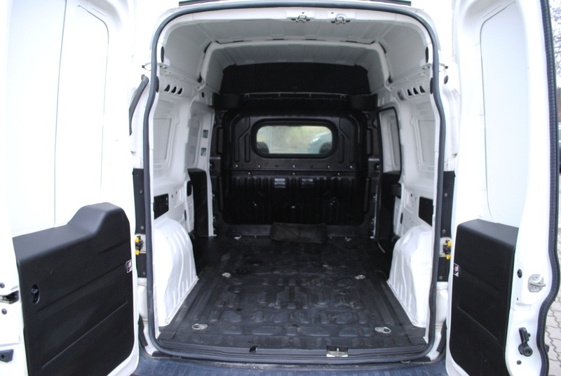 Fiat Doblo Cargo 1.6 MultiJet L2H2 MAXI⭐ODPOČET DPH⭐ - 8