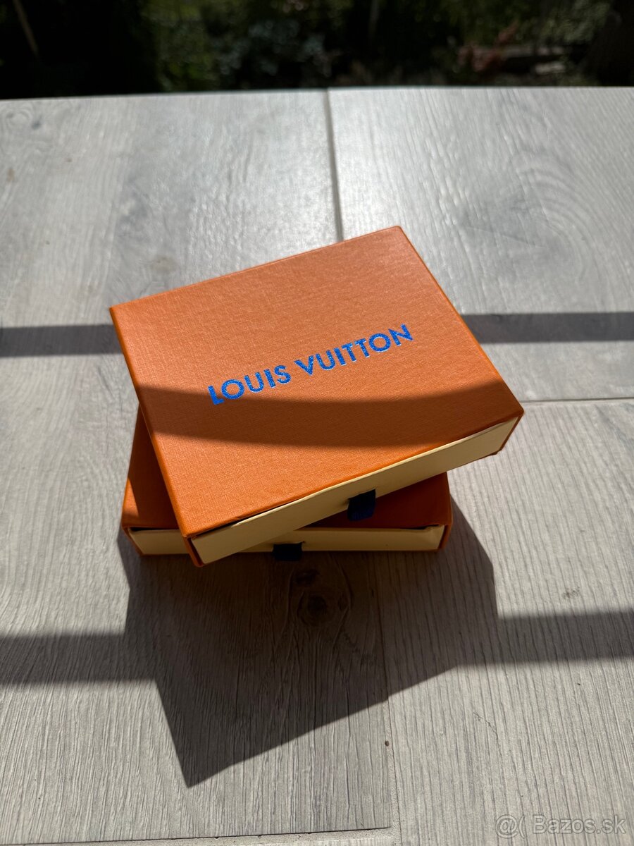 Lv cardholder’ - 8