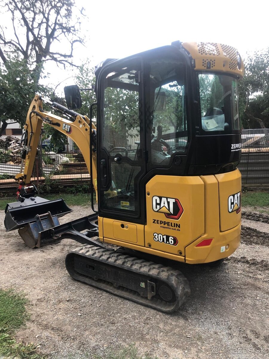 Caterpillar CAT 301.6 - 8