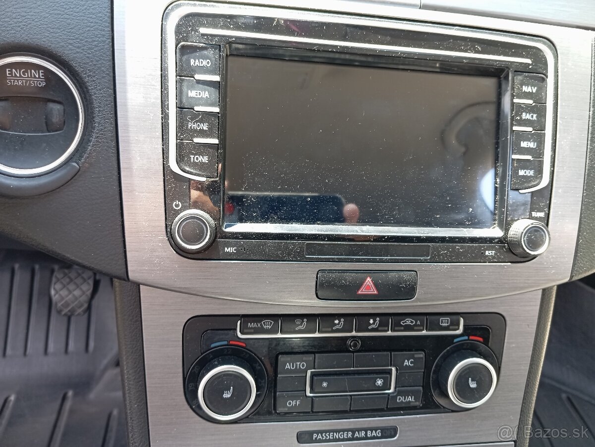 Predám VW Passat variant b7 - 8