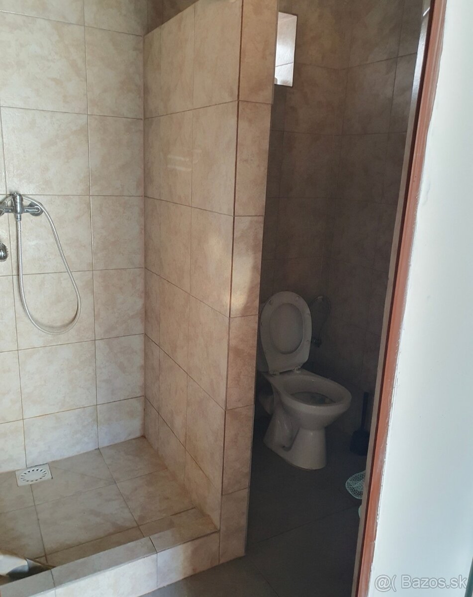 PRENAJOM DOMU - 8