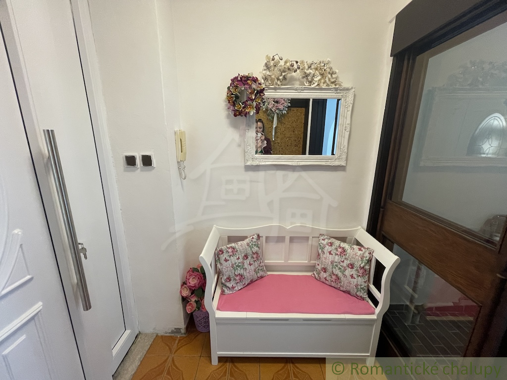 Šesťizbový rodinný dom v Branči – ideálne bývanie v tichej - 8