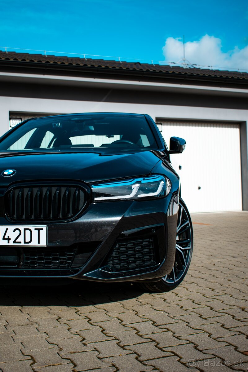 BMW 540i xDrive Sedan (G30) – 11/2022 – MAX VÝBAVA – TOP STA - 8