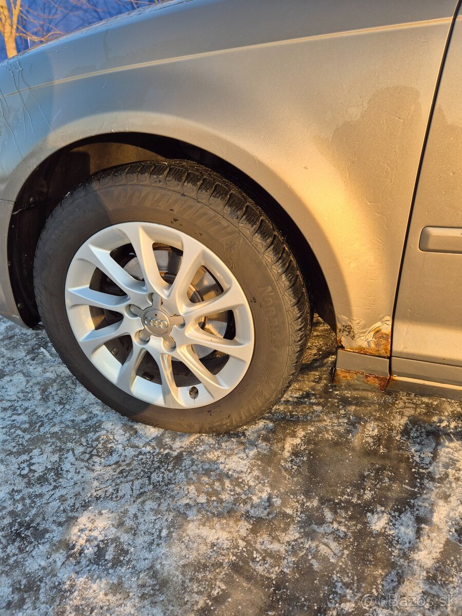 Audi A3 benzín 1.6 - 8