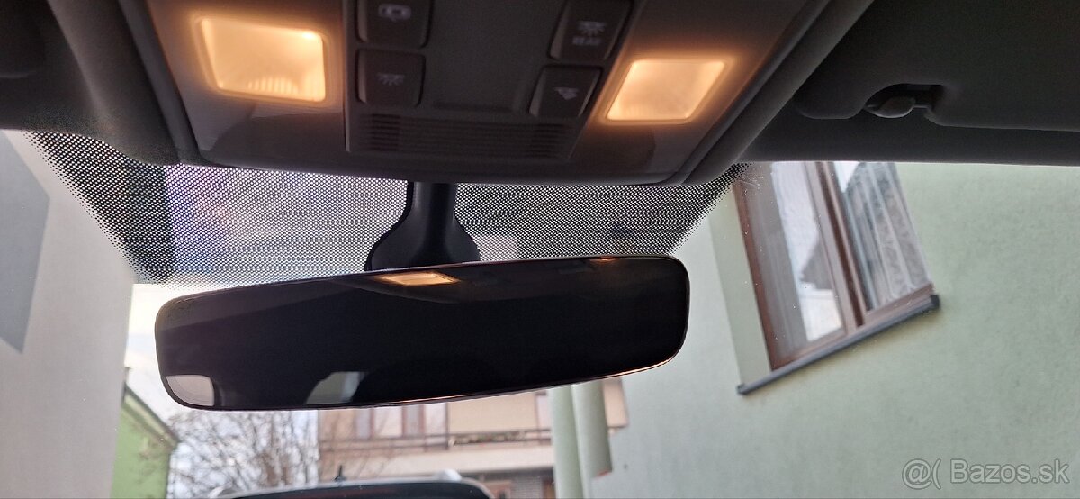 Volkswagen Touran 1.6 D - 8