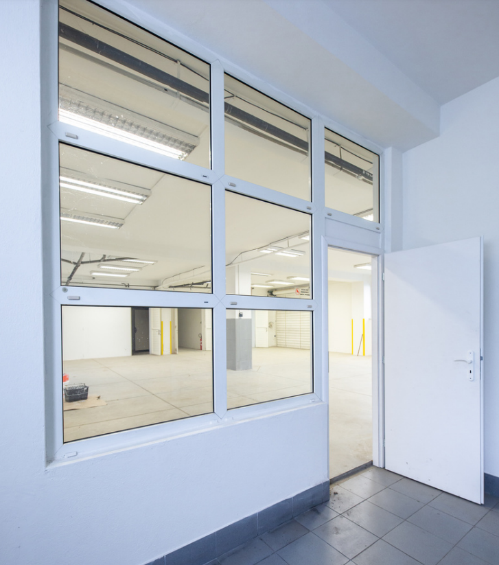 Kancelárske a skladové priestory na Vajnorskej ulici na pren - 8