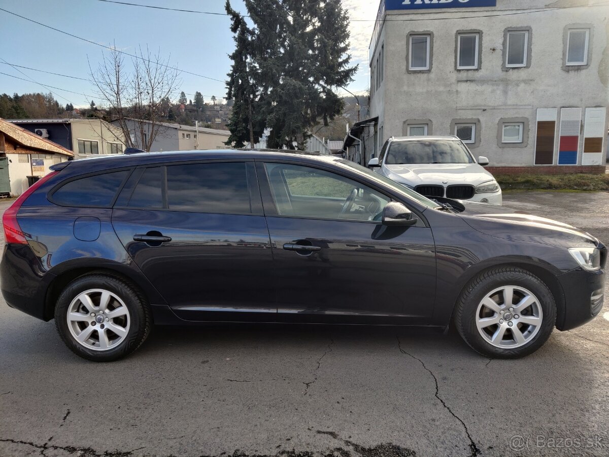 Volvo V60 - 8