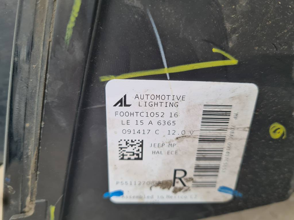 JEEP Compass 2016- prave predné svetlo - 8