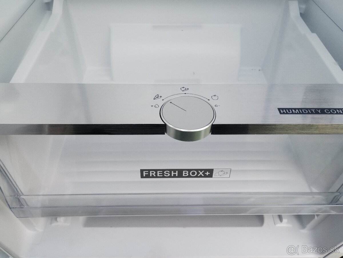 Vstavaná chladnicka - 8