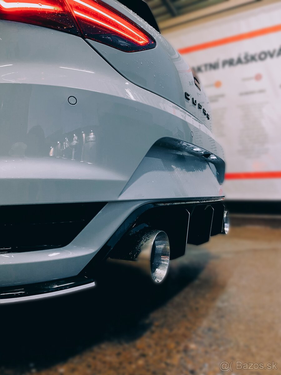 Seat Leon 2020 / Hatchback / FullLed / R20 / Cupra - 8