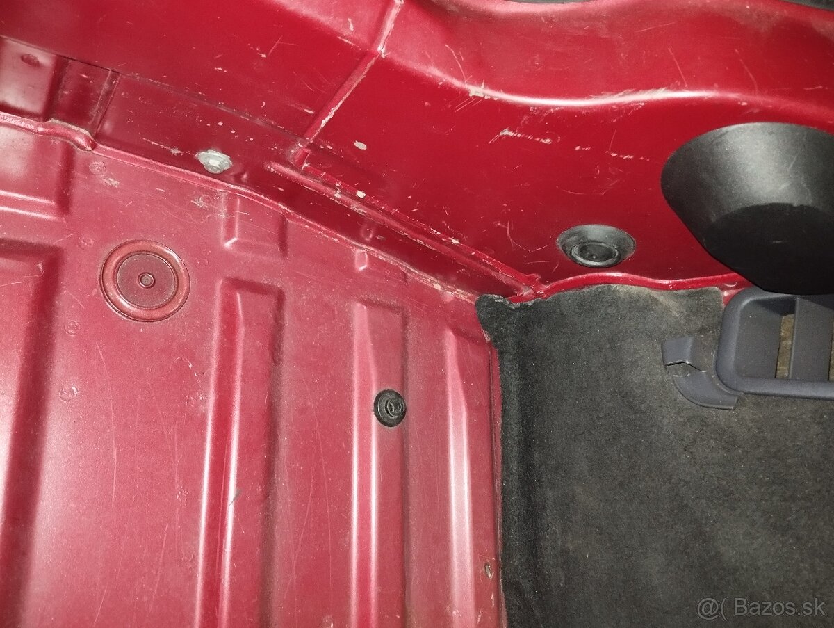 Peugeot 106 GTI - 8