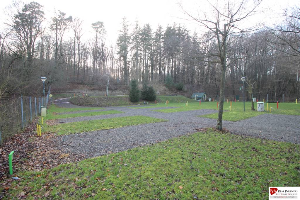 REB.sk zabehnutý multifunkčný rekreačný areál (kemp) Kuchyňa - 8