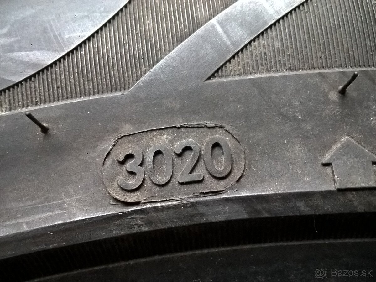 2 ks ZIMNÉ 175/65 R15 88H SAILUN 3020 cca 6-7 mm LEN 20€/kus - 8