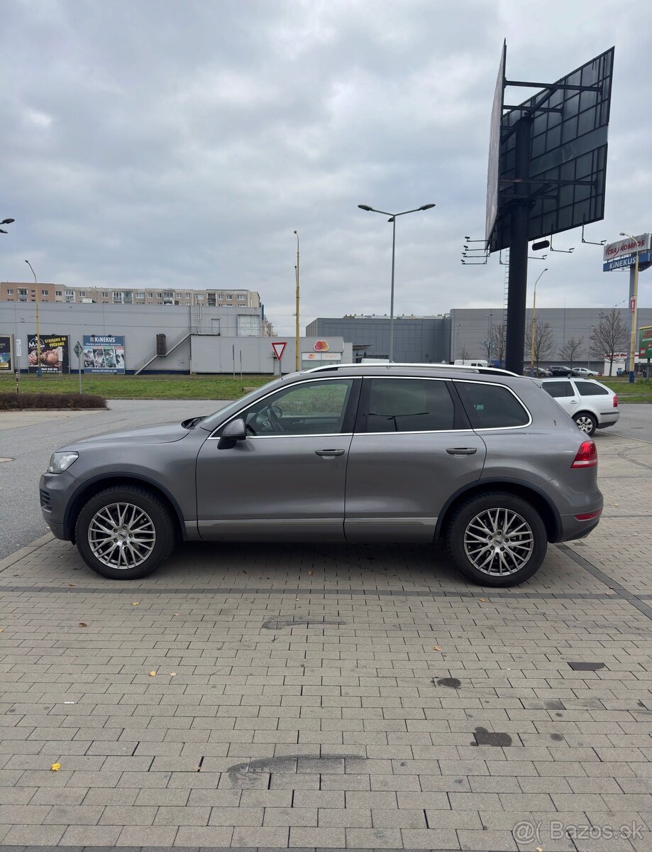 Volkswagen Touareg 3.0tdi 4x4 - 8