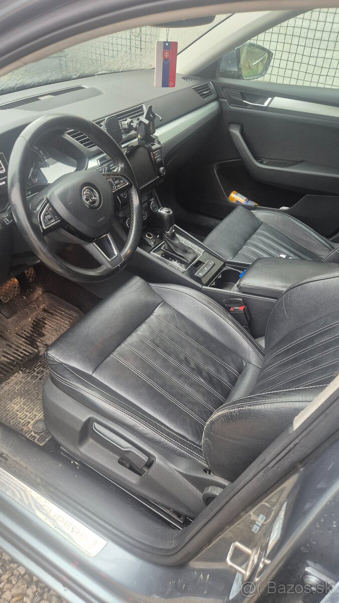 Škoda Superb 3 - 8