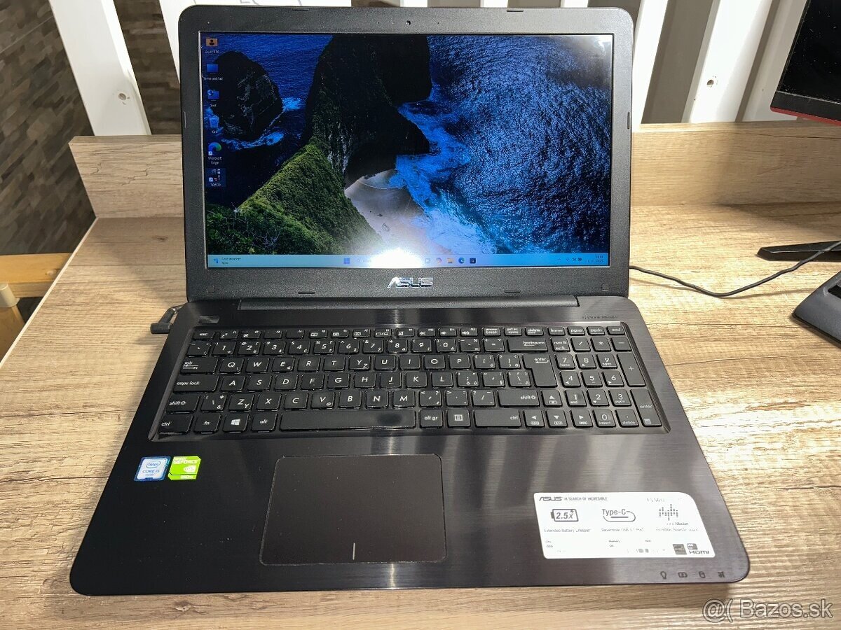 Herný Asus F556uq s 15,6"Fhd,Intel i5,8gb ram,SSD,940mx - 8