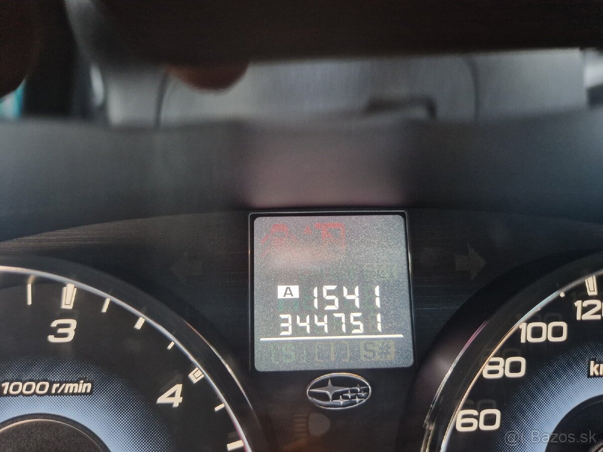 Subaru Outback 2.0D 4x4 - 8