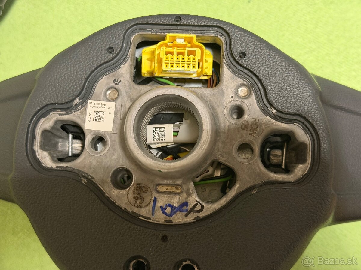 Multifunkčný volant R-line - 8